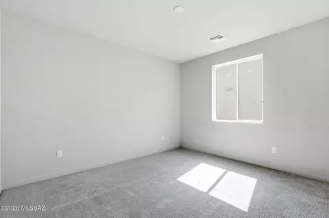 Bedroom - 7540 E Bookmark Pl, Tucson, AZ 85715 photo 2 of 5