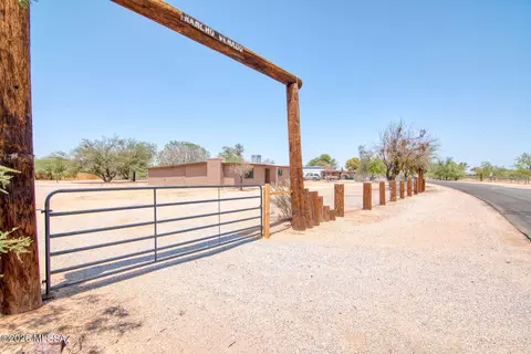 12241 N Calle De La Solana, Marana, AZ 85653