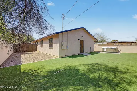 Exterior - 1311 E 10th St, Tucson, AZ 85719 photo 3 of 6