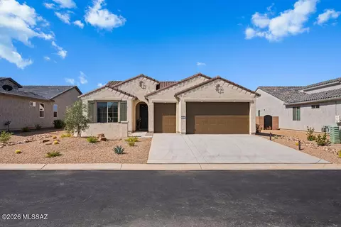 1732 E Hollow Creek Dr, Green Valley, AZ 85614