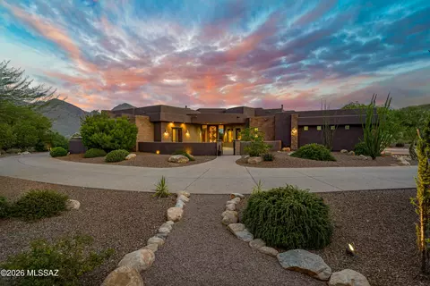 11157 N Desert Whisper Way, Tucson, AZ 85737