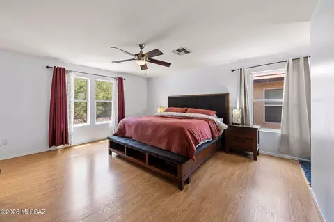 Bedroom - 4804 E Orchard Grass Dr, Tucson, AZ 85756 photo 1 of 11