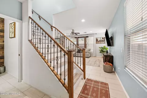 Entry Way - 4804 E Orchard Grass Dr, Tucson, AZ 85756 photo 4 of 6