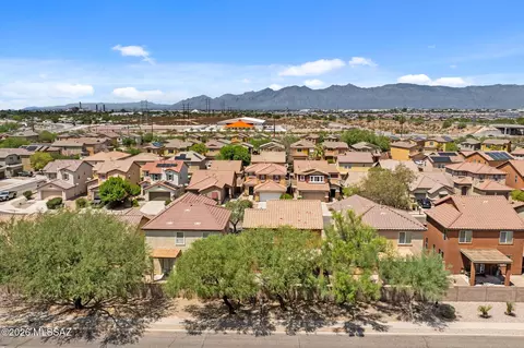 View/Area - 4804 E Orchard Grass Dr, Tucson, AZ 85756 photo 3 of 6