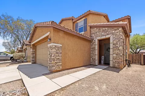 Exterior - 4804 E Orchard Grass Dr, Tucson, AZ 85756 photo 4 of 6