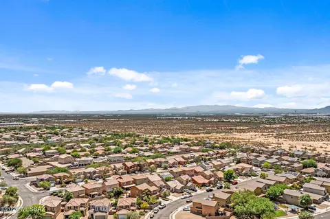 View/Area - 4804 E Orchard Grass Dr, Tucson, AZ 85756 photo 2 of 6