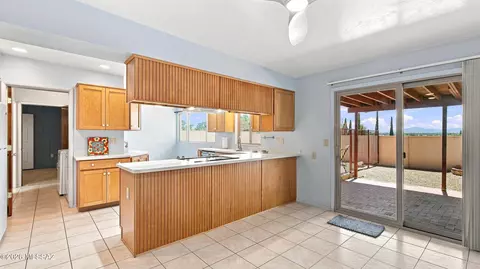 Kitchen - 9710 E Celeste Dr, Tucson, AZ 85730 photo 1 of 5