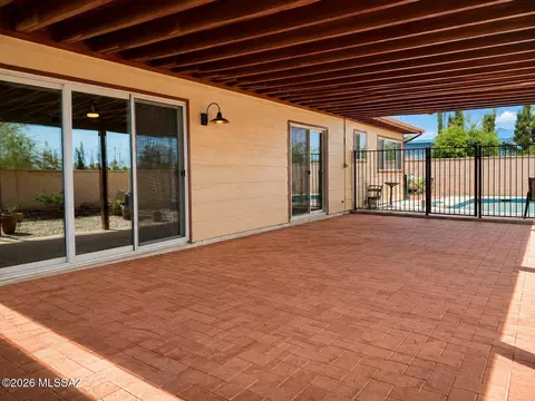 Exterior - 9710 E Celeste Dr, Tucson, AZ 85730 photo 5 of 5