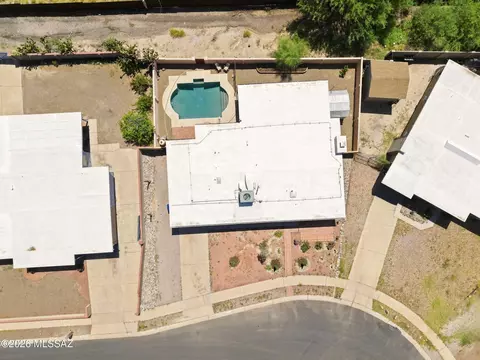 View/Area - 9710 E Celeste Dr, Tucson, AZ 85730 photo 6 of 8