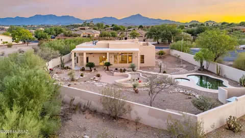 5708 N Cotton Pl, Tucson, AZ 85743