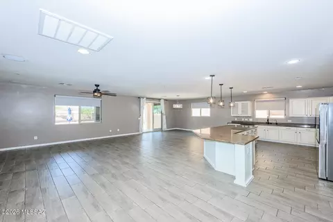 Living - 112 E Adytum Pl, Vail, AZ 85641 photo 1 of 2
