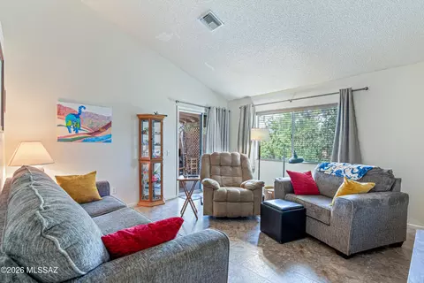 8625 N Katapa Trl, Tucson, AZ 85742