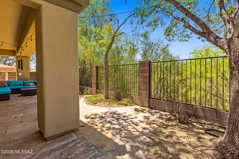 Exterior - 7831 E Solace Pl, Tucson, AZ 85750 photo 6 of 9