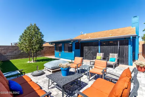 10054 E Bryonwood Ln, Tucson, AZ 85730