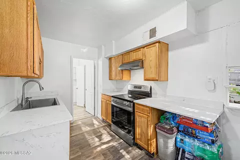 Kitchen - 321 E Jacinto St, Tucson, AZ 85705 photo 2 of 5