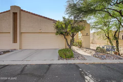 754 W Rushwood Dr, Tucson, AZ 85704