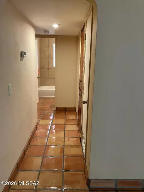 Entry Way - 4544 E 7th St, Tucson, AZ 85711 photo 2 of 4