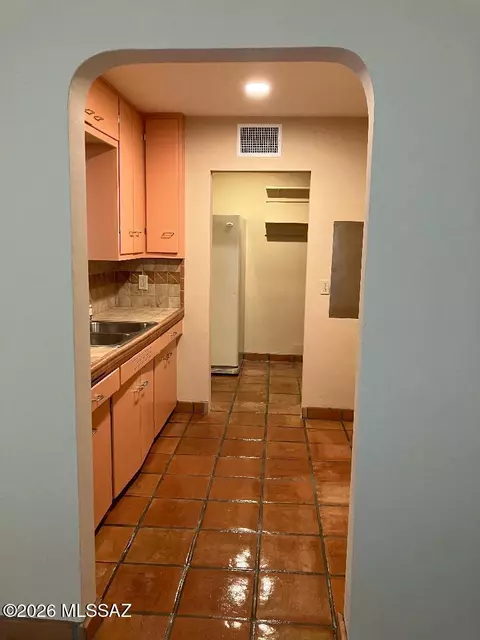Kitchen - 4544 E 7th St, Tucson, AZ 85711 photo 2 of 2