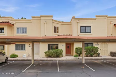 10163 E Arizmo St, Tucson, AZ 85748