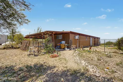 Exterior - 14721 E Colossal Cave Rd, Vail, AZ 85641 photo 7 of 8