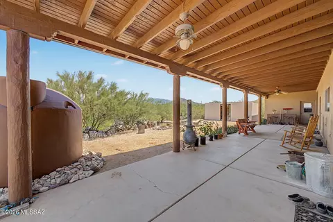 Exterior - 14721 E Colossal Cave Rd, Vail, AZ 85641 photo 2 of 8