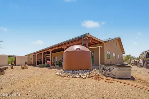 Exterior - 14721 E Colossal Cave Rd, Vail, AZ 85641 photo 5 of 8
