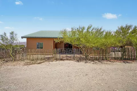 14721 E Colossal Cave Rd, Vail, AZ 85641