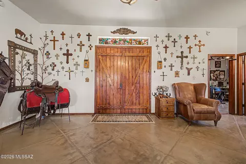 Entry Way - 14721 E Colossal Cave Rd, Vail, AZ 85641 photo 1 of 2