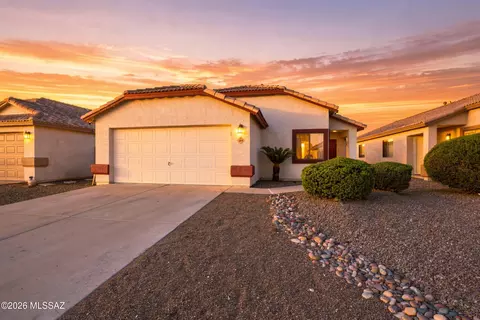 2819 W Simplicity Dr, Tucson, AZ 85741