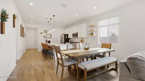 Dining - 10071 S Rolling Water Dr, Vail, AZ 85641 photo 1 of 2