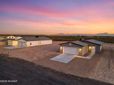 5776 E Hermans Rd, Tucson, AZ 85756