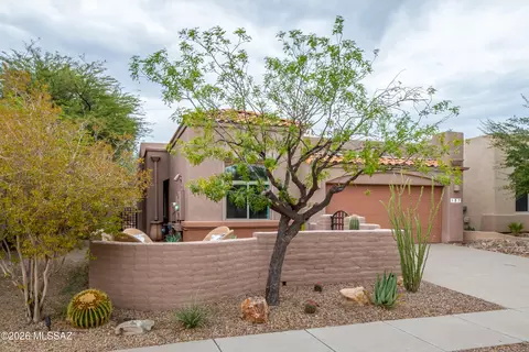 187 E Sky Light St, Tucson, AZ 85737