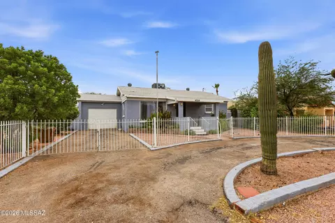 4054 E Flower St, Tucson, AZ 85712
