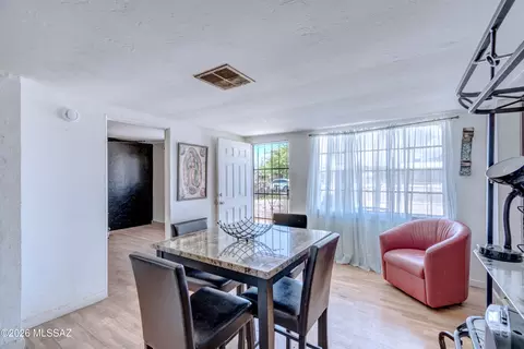 Dining - 341 W Oregon St, Tucson, AZ 85706 photo 1 of 1
