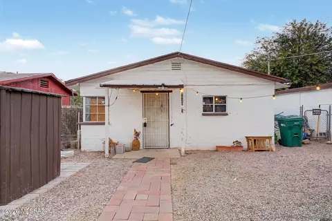 1520 W Wetmore Rd, Tucson, AZ 85705