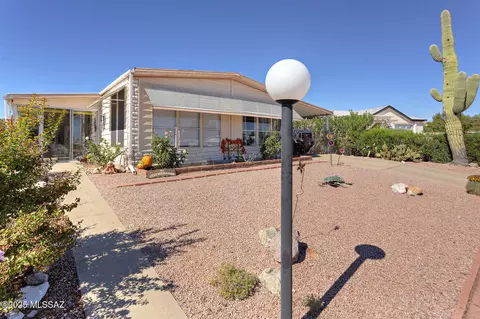 1815 N La Canoa, Green Valley, AZ 85614