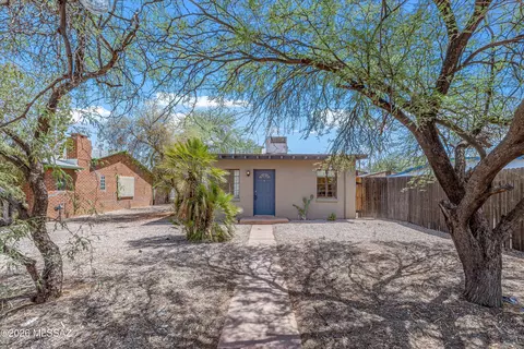 2532 N Fair Oaks Ave, Tucson, AZ 85712
