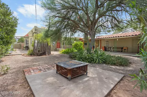 Exterior - 1533 E Spring St, Tucson, AZ 85719 photo 7 of 10