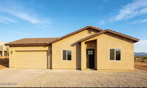 250 Boticario Ct, Rio Rico, AZ 85648