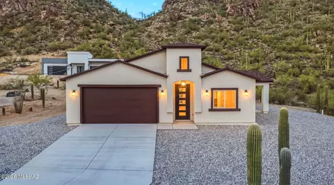 3406 W Milton Rd, Tucson, AZ 85746