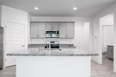 Entry Way - 12161 E Ava Lynn Dr, Vail, AZ 85641 photo 1 of 5