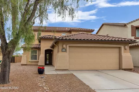 9670 N Deimos Dr, Tucson, AZ 85743