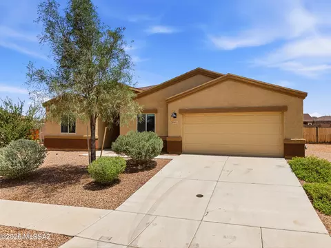 6853 S Portugal Ave, Tucson, AZ 85757