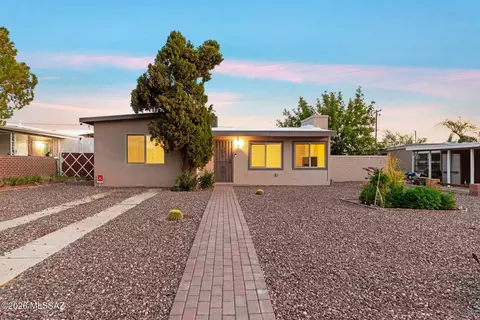 536 E Seneca St, Tucson, AZ 85705