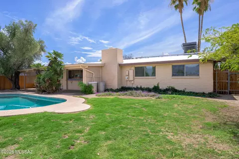 Exterior - 9541 E Calle Eunice, Tucson, AZ 85715 photo 8 of 10