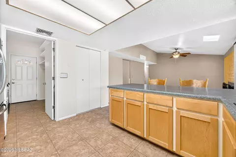 Entry Way - 9541 E Calle Eunice, Tucson, AZ 85715 photo 3 of 3