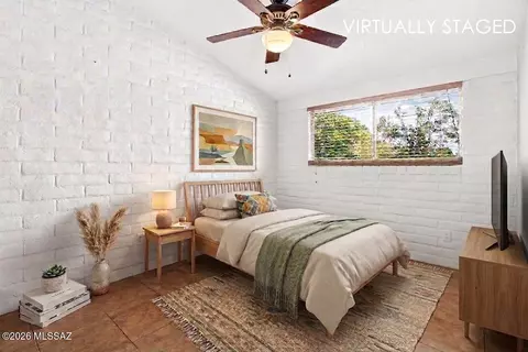 Bedroom - 9541 E Calle Eunice, Tucson, AZ 85715 photo 8 of 11