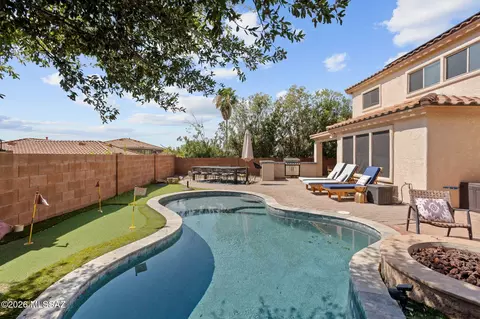 10196 N Nine Iron Dr, Tucson, AZ 85737