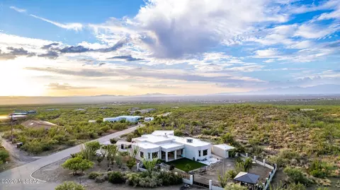 18773 S Houghton Rd, Vail, AZ 85641