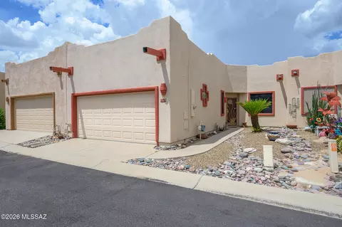 1224 N Chilson Ct, Green Valley, AZ 85614